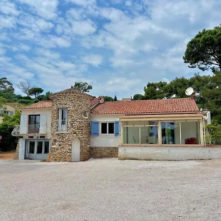 Les Orangers - Piscine 4 *