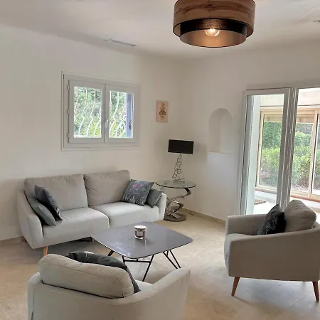 빌라 Les Orangers - Piscine 4 *